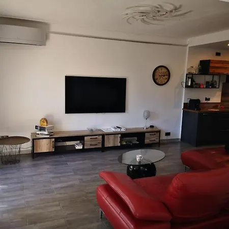 Cosy Oasis Apartman *